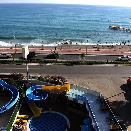 Merlin Park 알란야